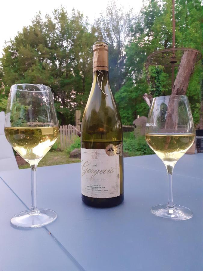 Maison De Charme A Mouzillon - Jardin Et Terrasse Accueillante 外观 照片
